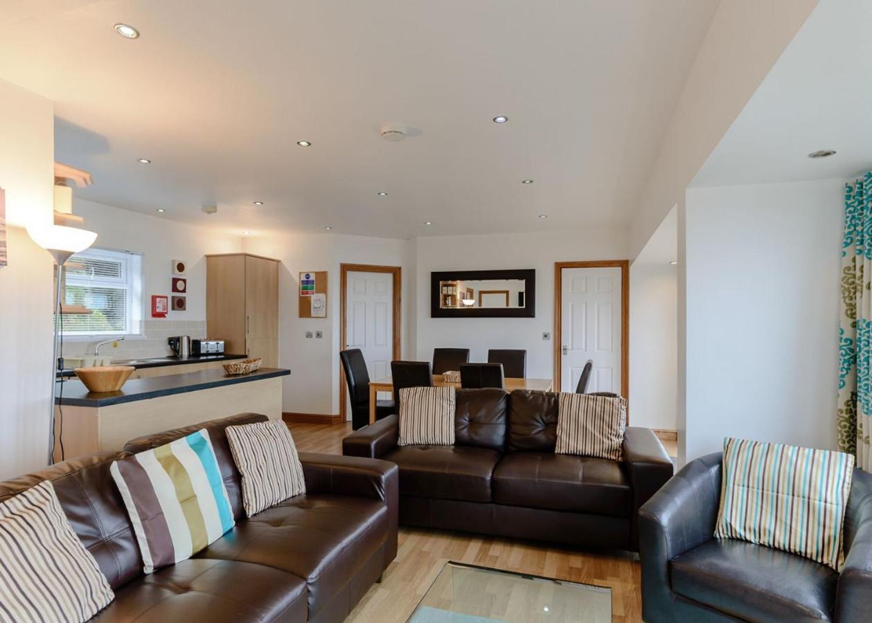 Gilfach Holiday Park Henfynyw Upper Buitenkant foto