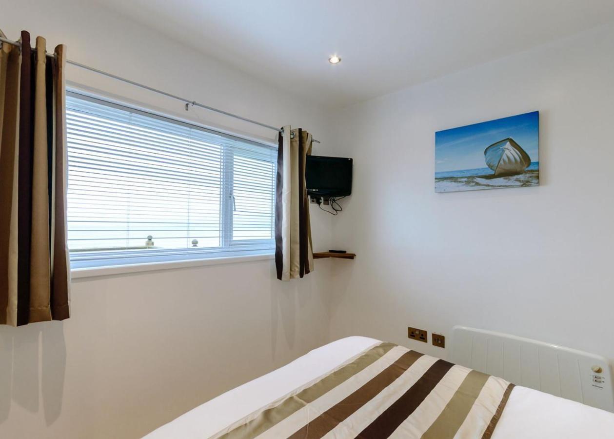 Gilfach Holiday Park Henfynyw Upper Buitenkant foto